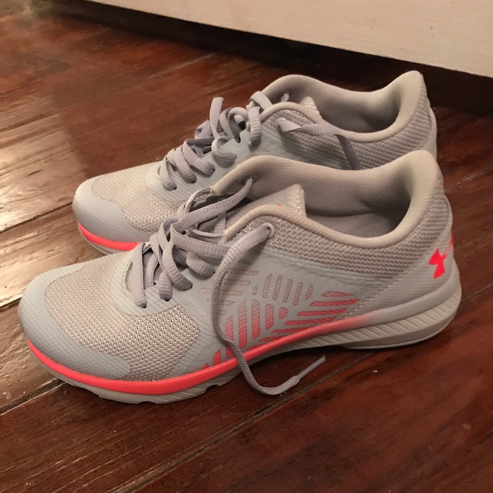 *Brand NEW* Under Armour women’s tennis shoes